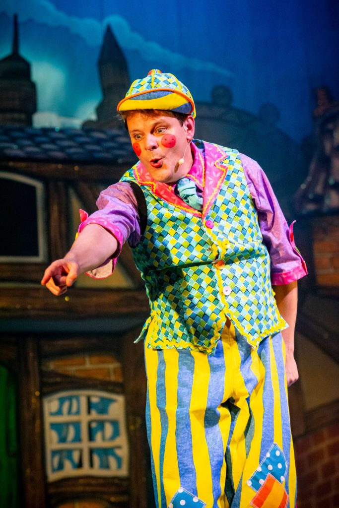 Why Harrogate Theatre makes 'the best pantomime in the world ...